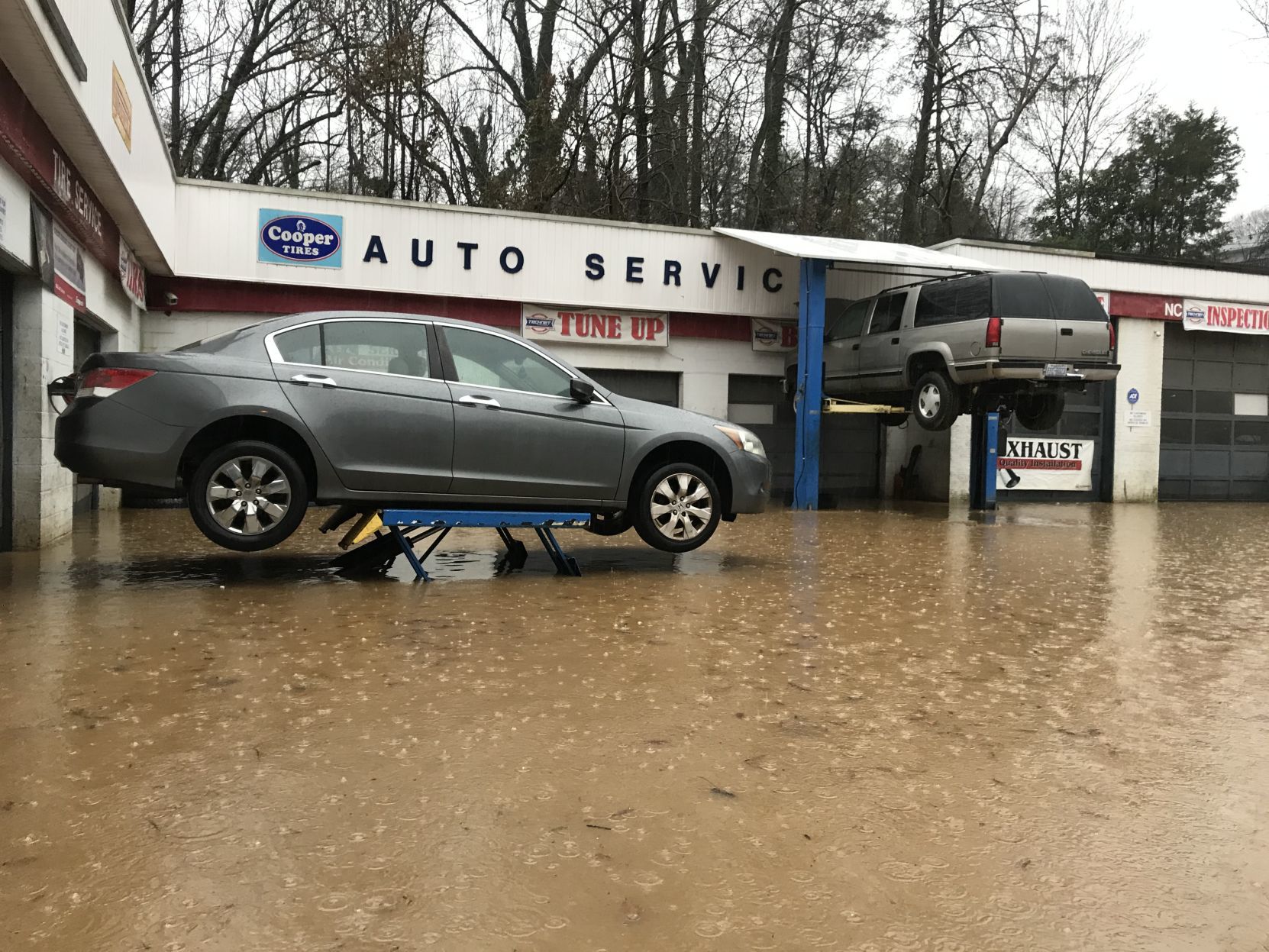 cars_lifted.jpg